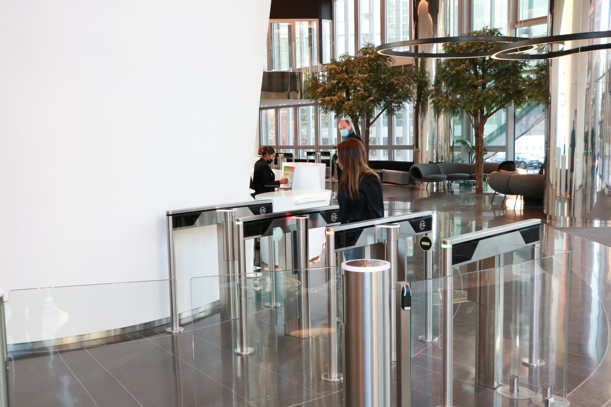 Enfilade SlimLane en hall tertiaire